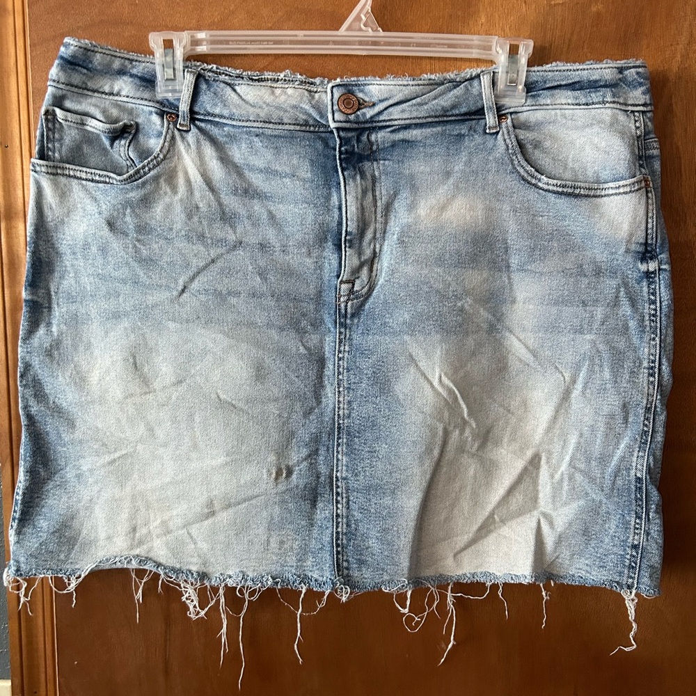 Maurices Light Blue Frayed Hem Pencil Skirt